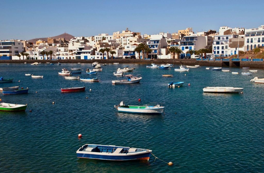 harbour in arrecife lanzarote